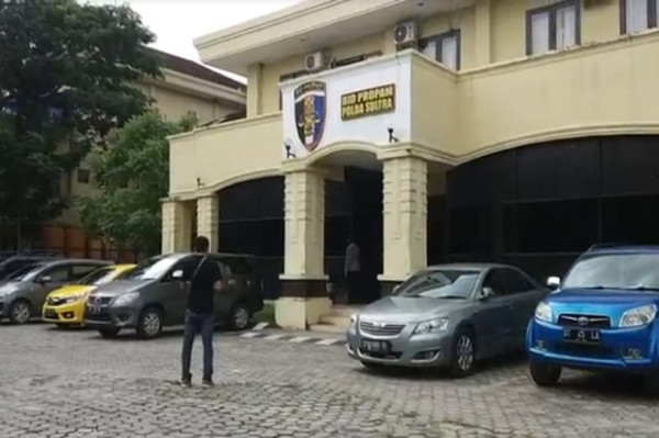 Dihamili Kapolsek, Ibu 5 Anak Ini Datangi Polda Minta Pertanggungjawaban