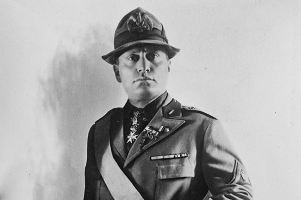 Penyakit Kronis Para Diktator, Hitler Parkinson Mussolini Sifilis