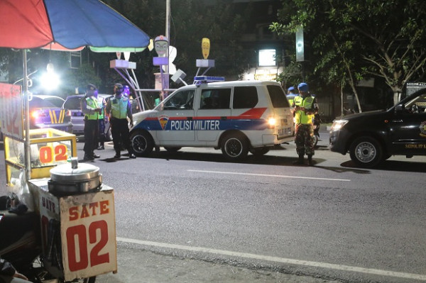 Hari Pertama Pelaksanaan PSBB Jalur Masuk Kota Malang Lengang