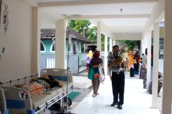 38 Warga Lombok Timur Keracunan Soto, 1 Meninggal