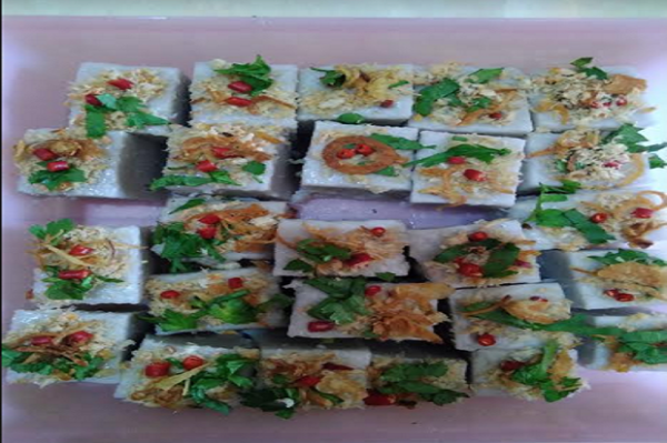 Kue Gandus, Si Kenyal Ber-topping untuk Berbuka