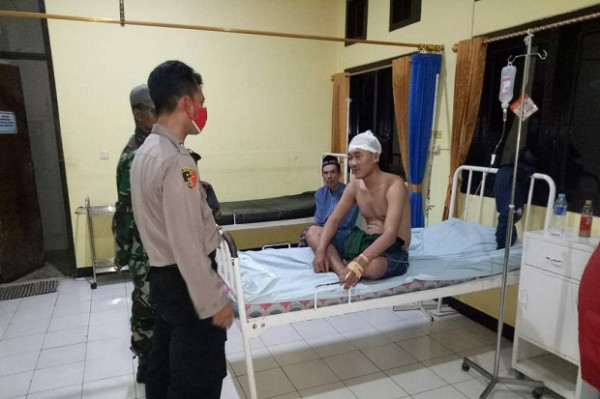 Warga Dua Kampung di Cianjur Bentrok pada Malam Takbiran, 3 Orang Terluka