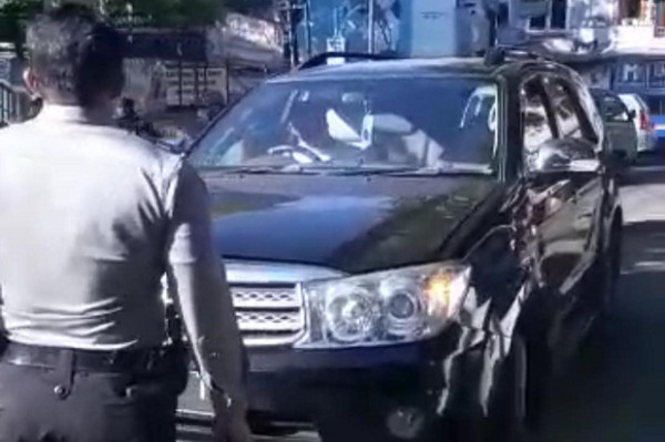 Video Polisi 'Ngamuk' di Cek Poin Ciparay Viral di Media Sosial