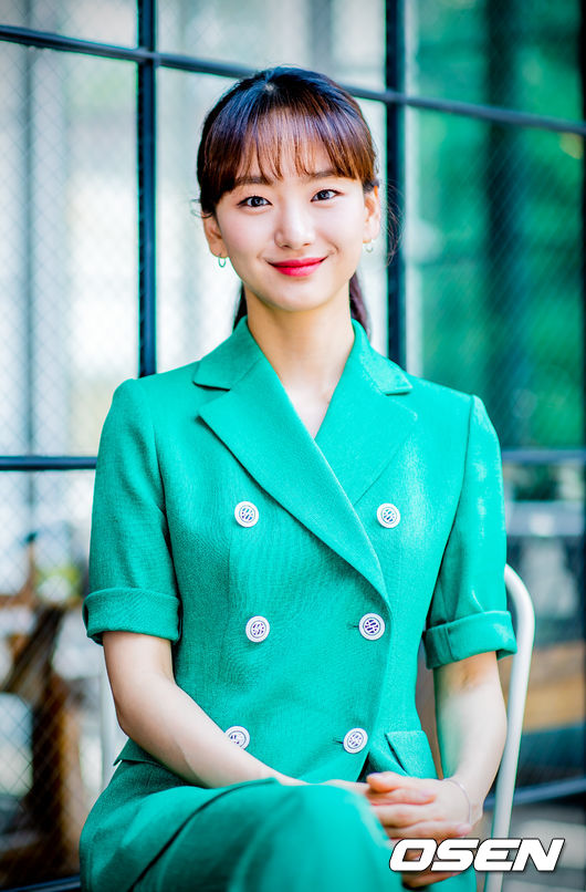 Ro Woon dan Won Jin Ah Resmi Berduet dalam Drama Romansa Adaptasi Web Novel