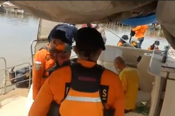 Perompak Bersenjata Api Bajak Kapal Yacht Australia di Perairan OKI Sumsel