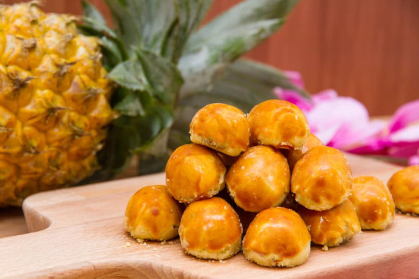 Tips Menyimpan Kue Lebaran yang Menumpuk agar Tahan Lama