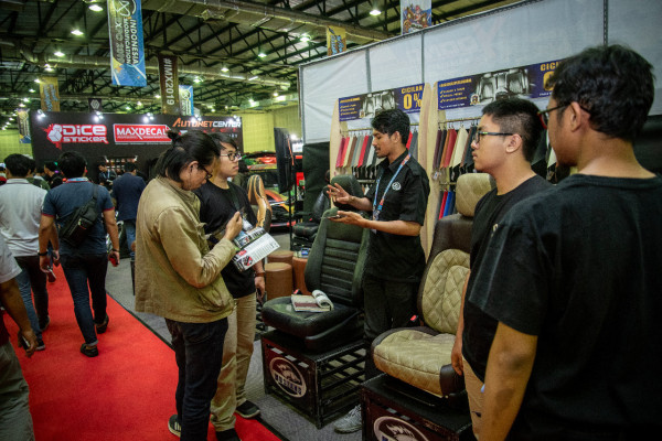 Siasati Pandemi, Industri Aftermarket Mobil Dorong Penjualan Daring