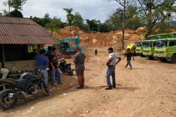 Jalan Diportal, Proyek Pengurukan Jalan Tol Padang-Sicincin di Pariaman Terhenti