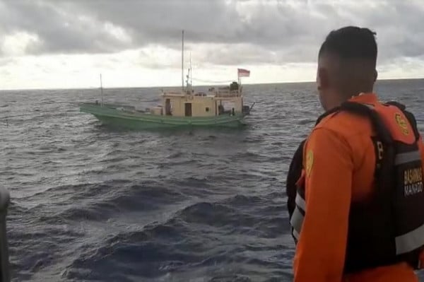 KM Nadine 01 Ditemukan Basarnas Manado di Laut Maluku Utara