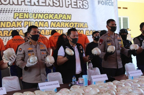 6 Tersangka Kasus 402 Kg Sabu asal Iran Terancam Hukuman 20 Tahun Penjara