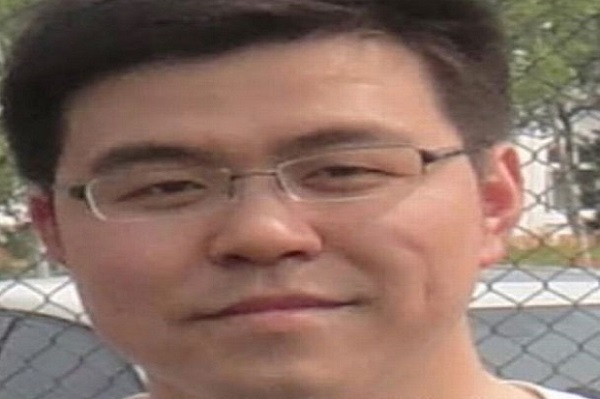 Dokter China Hu Weifeng Kulitnya Menghitam akibat Covid-19 Kini Meninggal