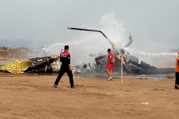 Lima Korban Heli Jatuh di Kendal Dilarikan ke Rumah Sakit