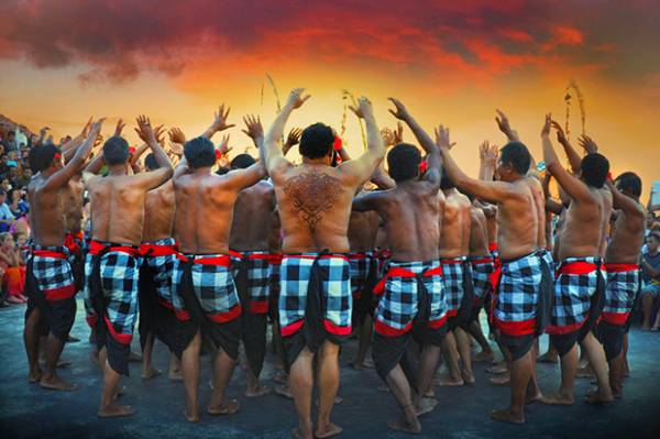 Inilah Tujuh Tari Tradisional Indonesia yang Mendunia