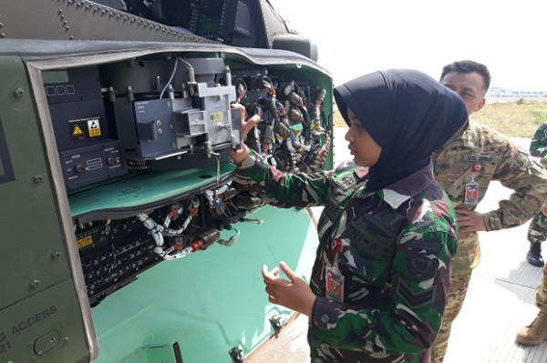 Sertu Kowad Nur Hayyu, Srikandi Cantik Punggawa Helikopter Apache