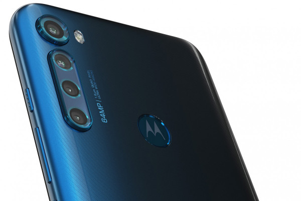 Motorola Lepas One Fusion Plus dengan Kamera Selfie Pop-up