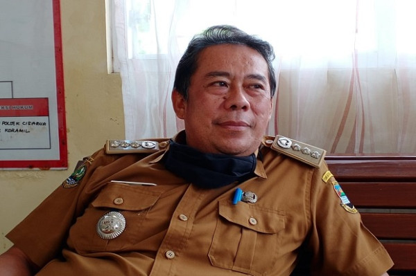 Proyek Pelebaran Jalan Cikalongwetan-Cisarua Tertunda