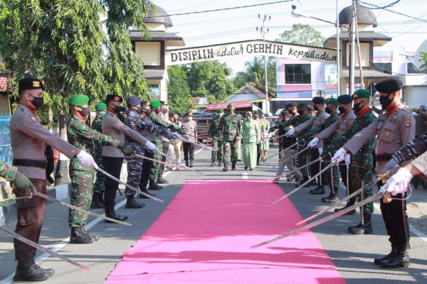 Danrem 162/WB Naik Bintang Satu, Polda NTB Tunjukkan Kekompakan