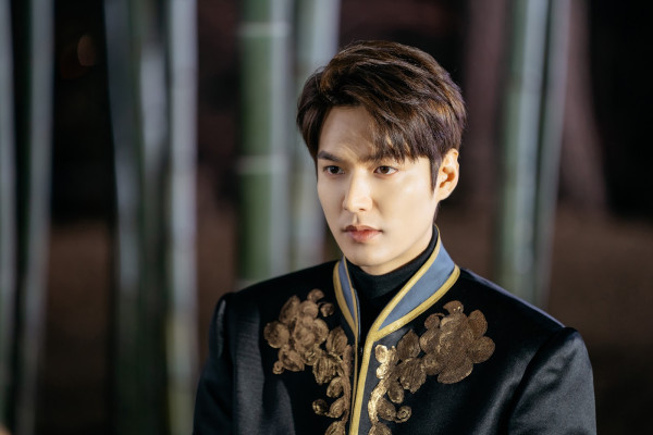 Ini 6 Hal Mengejutkan di Pengujung Serial The King: Eternal Monarch