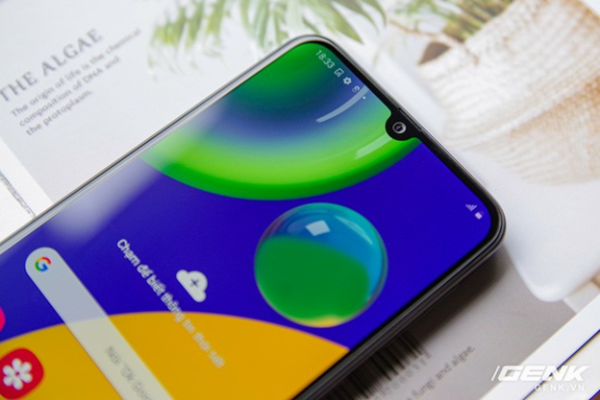 Alasan Layar Ekspansif Galaxy M21 jadi Ponsel Idaman untuk Konsumsi Konten