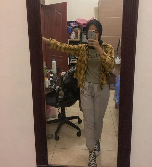 Ide Gaya Pakaian kalau Telat Ke Kampus