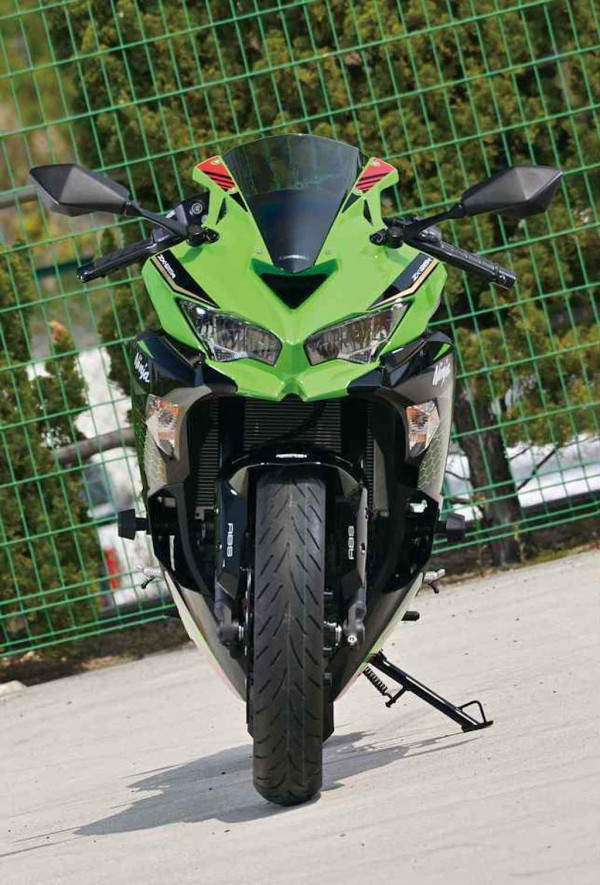 Melebihi Harga Motor 600cc, Jangan Harap Kawasaki Ninja ZX-25R Dijual Murah