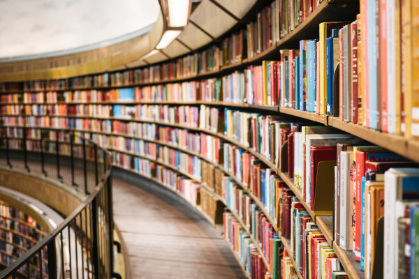 Ingin Bikin Buku? Ini Bedanya Self Publishing dan Penerbit Indie
