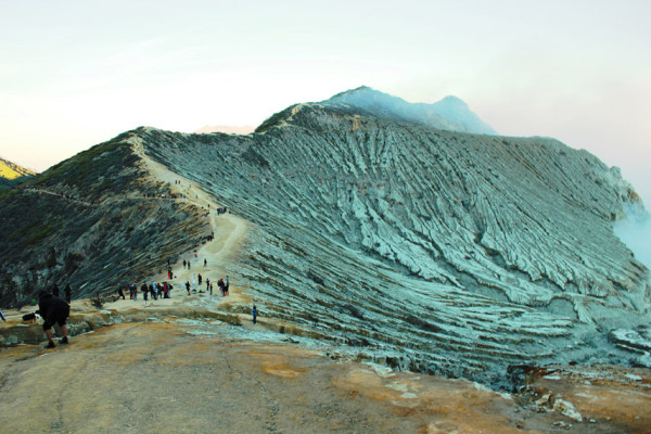 5 Rekomendasi Gunung yang Cocok untuk Pendaki Pemula