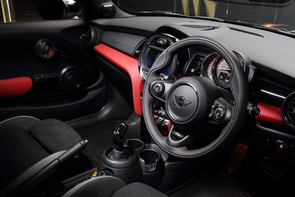 Tampil Serba-Gagah, 30 Unit MINI GT Edition Hanya Dijual di Indonesia