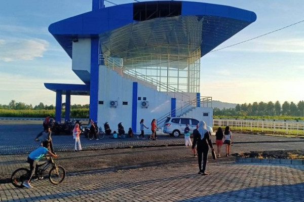 Blue Carpet, Wisata Murah Meriah Warga Kota Manado saat Pandemi