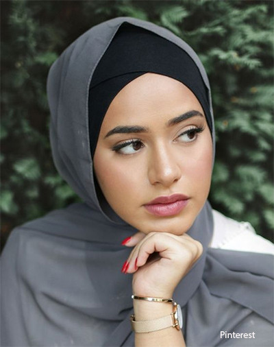 Tips Memilih Hijab Sesuai Bentuk Wajah