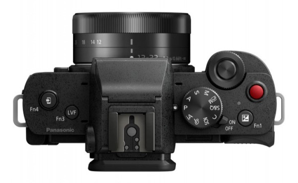 Panasonic Jadikan Kamera Lumix G100 sebagai 'Pembunuh' Smartphone