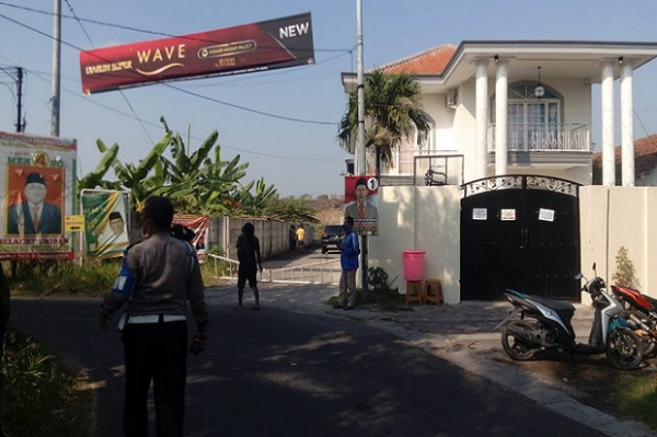 Labfor Polda Jatim Dikerahkan Selidiki Mobil Alphard Via Vallen yang Diduga Dibakar