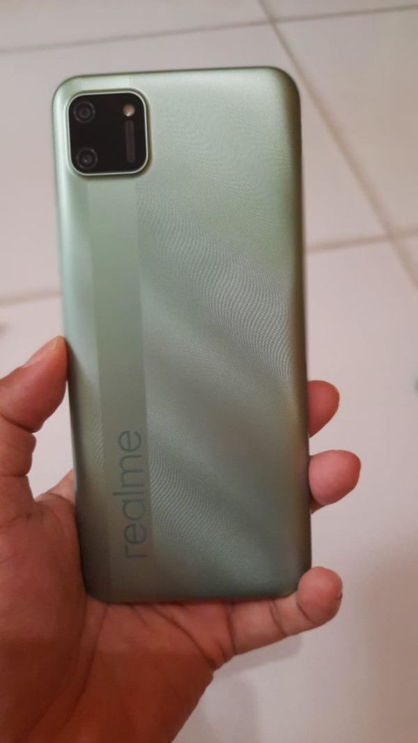 Saat 'Adu Banteng' antara realme C11 dan vivo Y11, Siapa Juaranya?