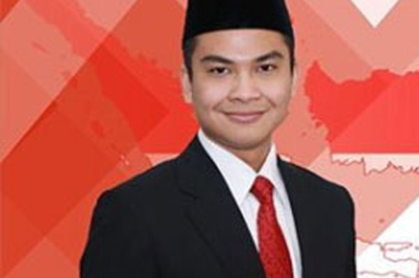 8 Milenial Ini Dipercaya Rakyat Menjadi Anggota DPR RI