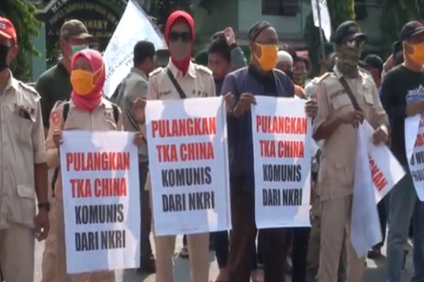 Ormas Islam se Mojokerto Raya Demo Tolak RUU HIP dan TKA China