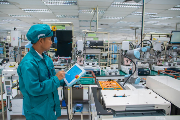 Perang Melawan 5 Mitos yang Salah Tentang Cobot!
