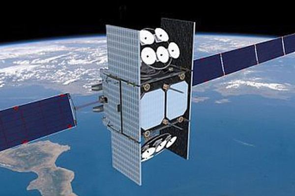Adu Pacu AS vs Rusia Kuasai Satelit Militer di Luar Angkasa