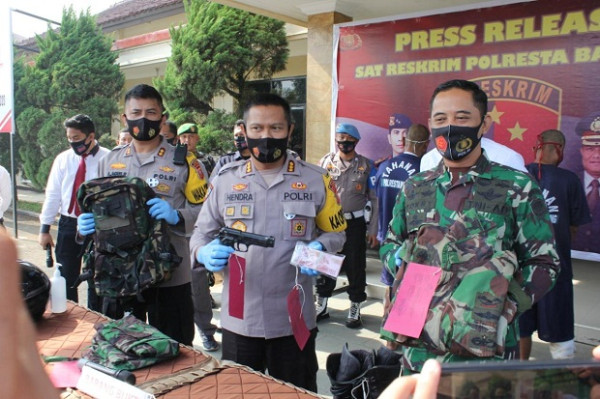 2 Tentara Gadungan Ini Lebih dari 100 Kali Lakukan Pembegalan