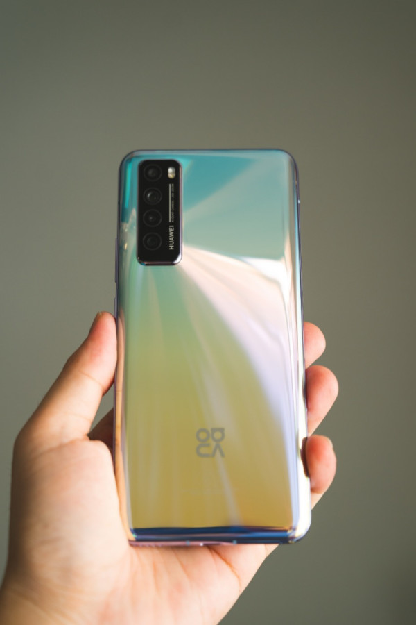 Mengenal Huawei nova 7, Ponsel Mid-Range Rasa Flagship