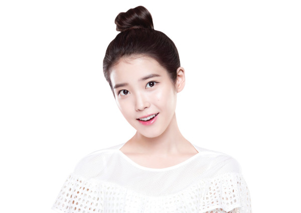 Tutorial Gaya Rambut dan Inspirasi Outfit a la IU untuk Hangout