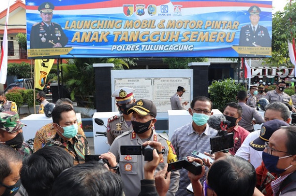 Mobil dan Motor Pintar Keliling Layani Kampung Tangguh di Tulungagung