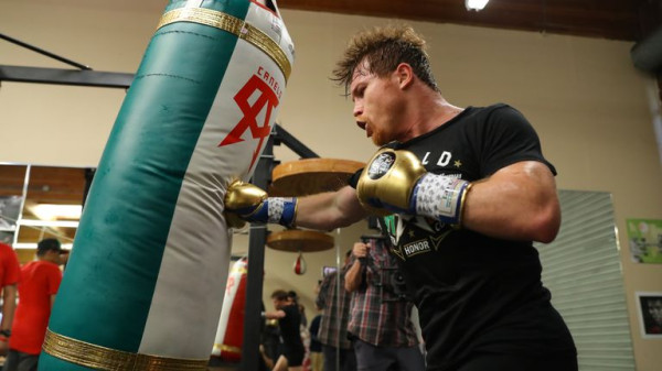 Menangis Rasakan Keganasan Bogeman Canelo, Ben: Aku Selamat!