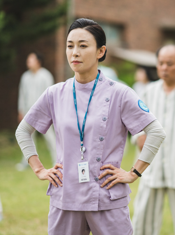 Hal-Hal yang Bikin Penasaran dalam Serial It's Okay to Not Be Okay