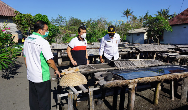 Klungkung Meluncurkan Produk Garam Beryodium Kusamba
