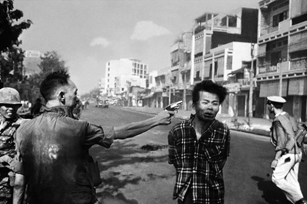 Foto Hitler di Paris dan Jasad Che Guevara yang Tetap Dikenang