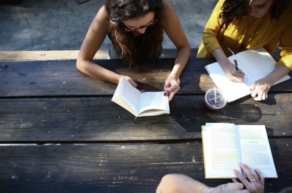 Kehidupan Kampus yang Sebenarnya, dan Tips untuk Mahasiswa Baru dalam Menghadapinya