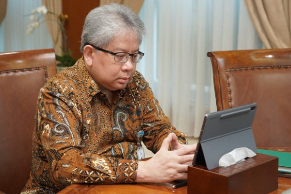 Dirut Bank Bjb Yuddy Renaldi Raih Penghargaan Best CEO 2020