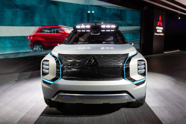 Mampukah Mitsubishi Outlander 2022 Kembali Menjadi PHEV Terlaris di Dunia?