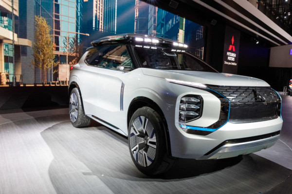 Mampukah Mitsubishi Outlander 2022 Kembali Menjadi PHEV Terlaris di Dunia?