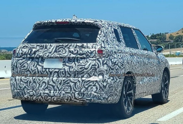 Mampukah Mitsubishi Outlander 2022 Kembali Menjadi PHEV Terlaris di Dunia?
